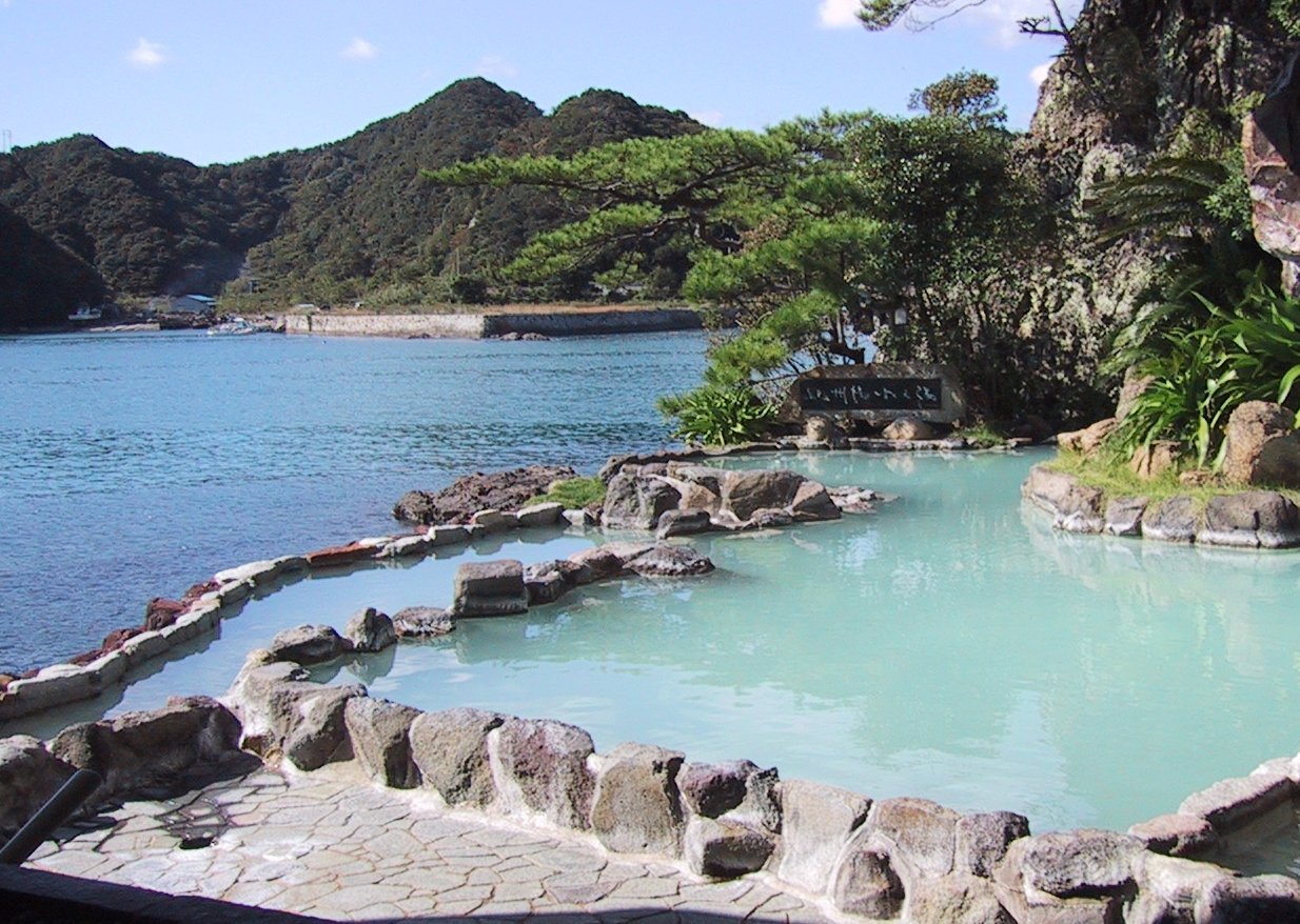 A calm Japanese bath setting